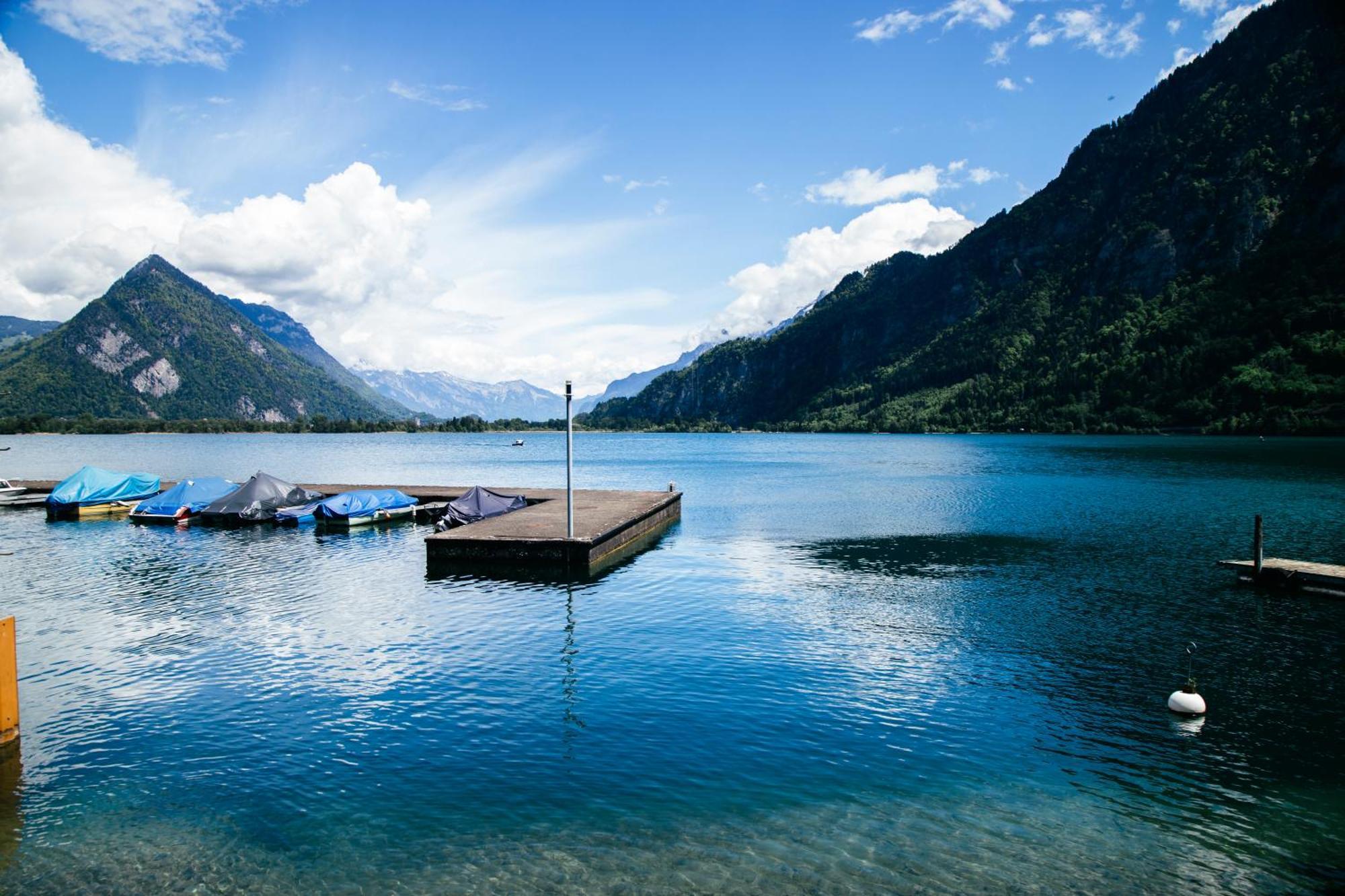 Au Bord Du Lac Darligen Bagian luar foto
